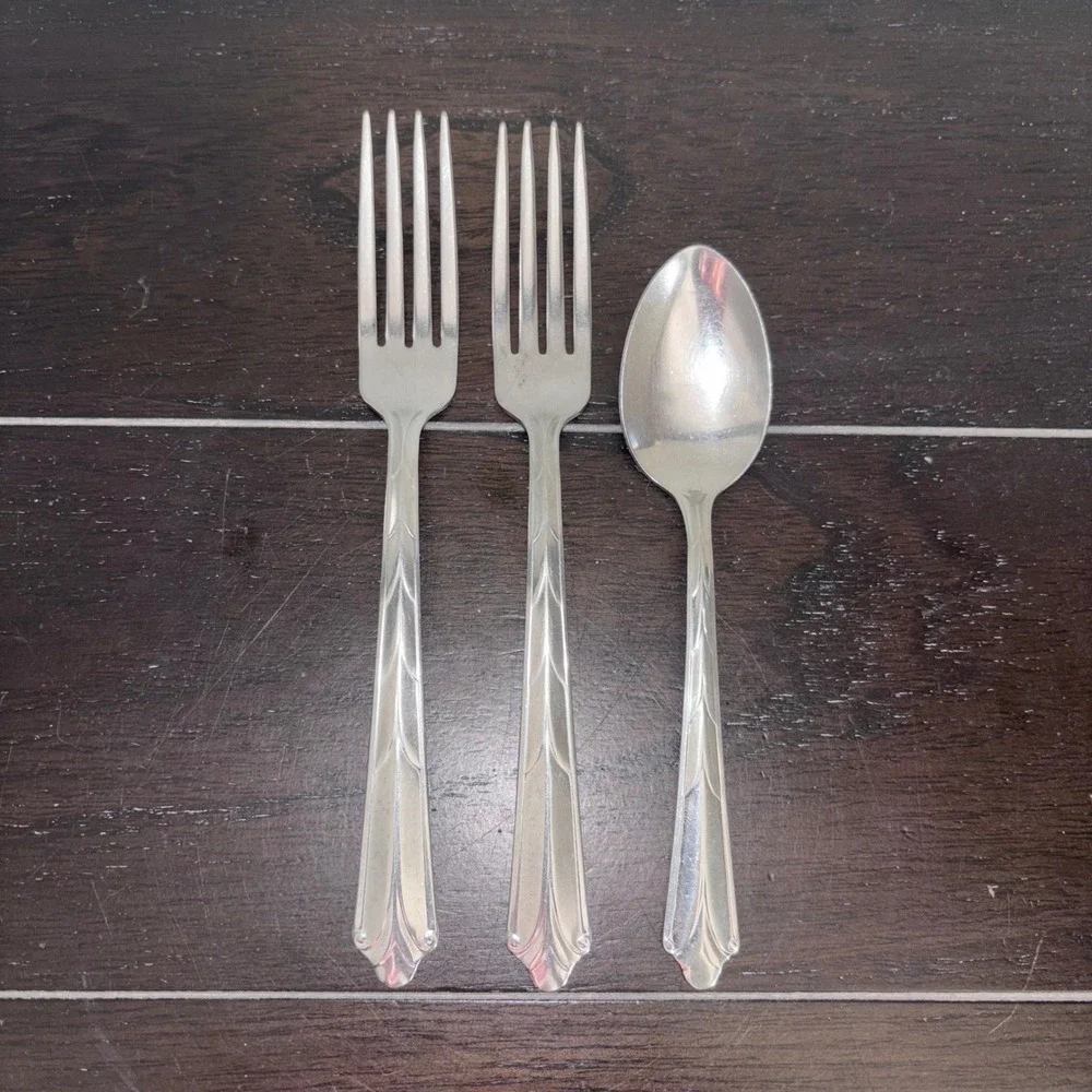 Ekco 18-8 | Stainless USA | Kenilworth | Flatware‎ Set-2 Dinner Forks 1 Teaspoon